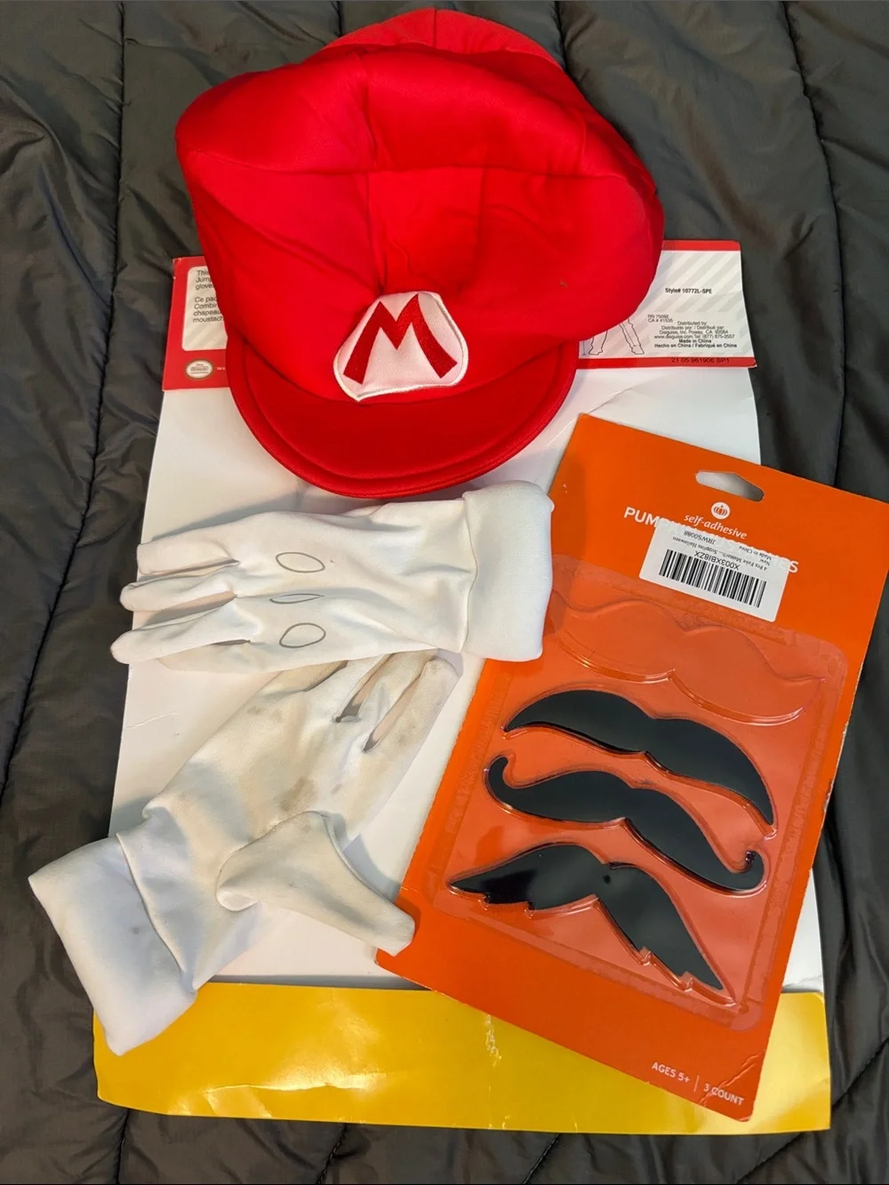 Super Mario Kids Costume with Padded Belly Stick On Mustaches Size S 4-6 Good